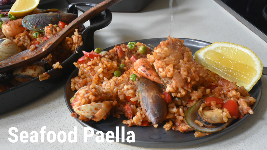 Spanish Seafood Paella using our Dzolof & Bolu blend