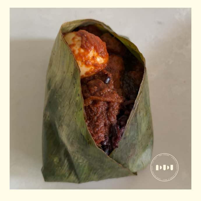 ORGANIC BLACK WAAKYE IN LEAVES