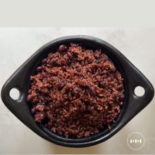 Load image into Gallery viewer, Clay baked Ghanaian Waakye