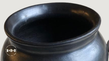 Load image into Gallery viewer, Clay Cooking Pot 2 litres (no handle) - Classical